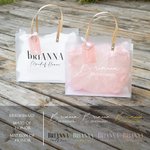 Titre personnalisé Nom PVC givré Sac cadeau mariage avec étiquette et papier intérieur Douche nuptiale Fête Bachelorette Favors