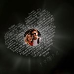 Collier Projection Personnalisé avec Photo Collier de Nœud Papillon en Cœur avec Je T'aime en 100 Langues Cadeau d'Anniversaire pour Femme