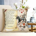 Taie d'oreiller personnalisée Alice au Pays des Merveilles, avec impression de lettres.