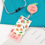 Personalisierte Glitter Just Peachy Affirmation Medical Badge Reel Set für medizinische Fachkräfte Lehrer Geschenk