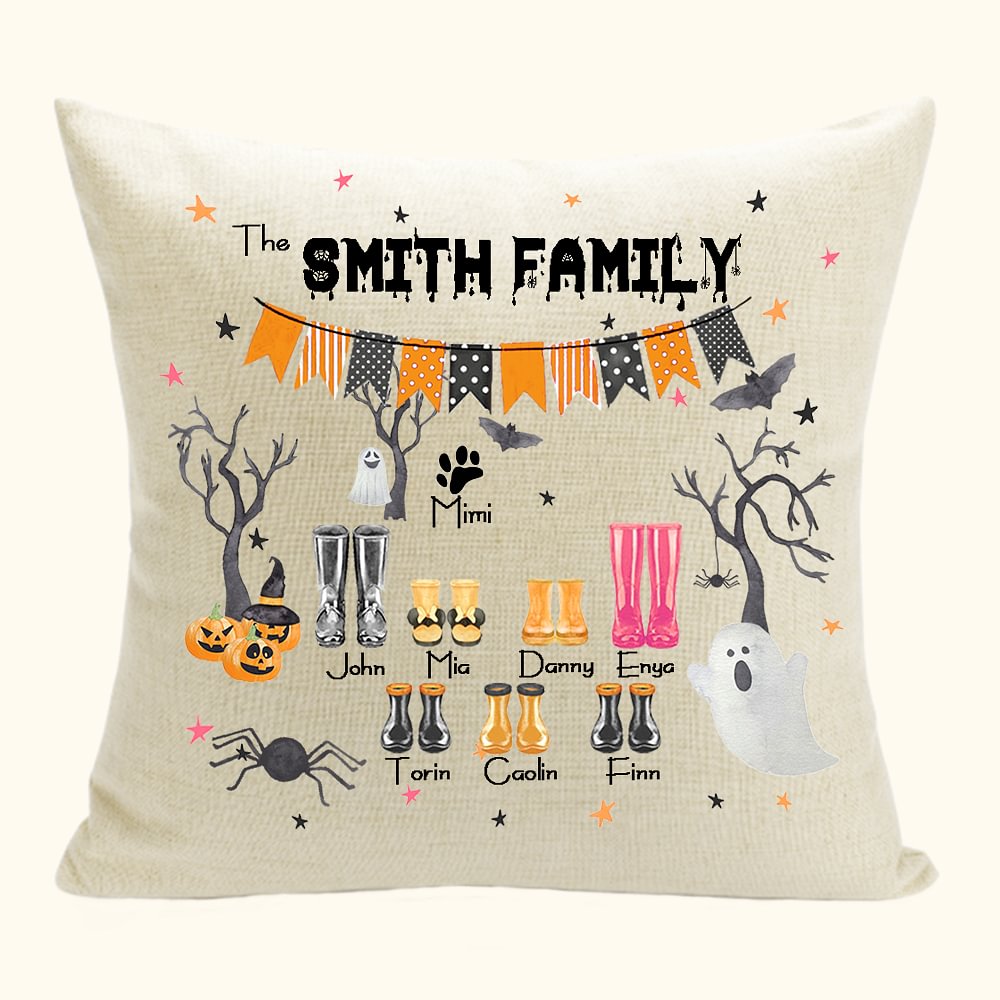 Coussin d'oreiller familial personnalisé avec le nom des membres de la famille.
