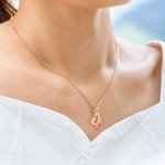 Collier Personnalisé avec Lettre Police de Style Cœur Cadeau Fête des Mères pour Femme