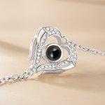Pulsera personalizada con forma de corazón y alas de ángel Proyección de fotos 100 idiomas Te quiero Anillo de plata de ley Regalo del día de la madre