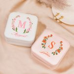 Gepersonaliseerde Geboorte Bloem Initiaal Lederen Sieraden Doos Reis Geval Verjaardag Bruids Feest Bruidsmeisje Voorstel Cadeau voor Haar