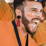 Orecchini di perline personalizzati con ciondolo a forma di lettera glitterata Regalo per la squadra del giorno del gioco per la mamma tifosa di calcio.