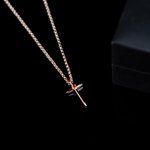 Personalisierte zierliche Geburtsstein Kreuz Halskette Schmuck Geschenke für sie