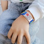 Personalizzato Dinosauro Fantasia Unicorno Farfalla Veicolo Bracciale identificativo di allarme medico in silicone regolabile con testo inciso Regalo 