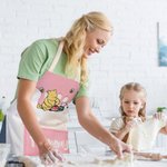 Personalized Classic Winnie the Pooh Parents and Child Kitchen Aprons Family Gift