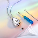 Collier d'Urne de Cendre Personnalisé avec Texte Pendentif Gravé en Forme de Goutte d'Eau Cadeau Commémoratif pour Femme