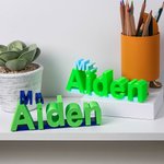 Personalisiertes Namensschild für den Schreibtisch