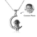 Personalisierte 100 Sprachen Ich liebe dich Projektion Mond und Astronaut Halskette Foto Projektion