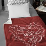 Personalized Close to Her Heart Fleece Blanket with 1-20 Name Super Soft Home Decor Valentine's Day Anniversary Birthday Gift for Couple Family