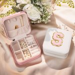 Personalisierte Initiale Lächelndes Gesicht Herz Chenille-Aufnäher Schmuckkästchen aus PU-Leder mit Reißverschluss Geburtstag Geschenk für Damen