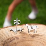 Boucle d'Oreilles en Forme de Cheval Galopant Personnalisé avec Initiale Bijoux d'Argent Cadeau d'Anniversaire Saint-Valentin pour Amatrice de Cheval