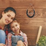 Fer à Cheval Pendant Personnalisé avec Nom Décoration Murale Cadeau Anniversaire Mariage pour Amoureux de Cheval