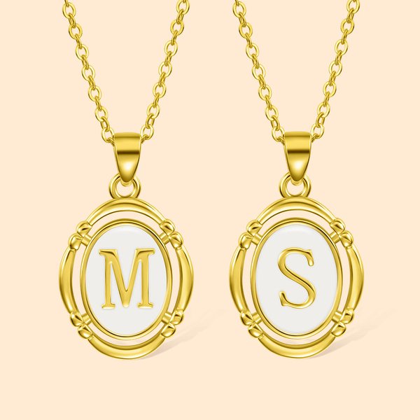 Collar Colgante Personalizado Letra Ovalada Collar Encanto Oro Esmalte Blanco