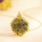 Médaillon Personnalisé avec Photo Collier de Tournesol Cadeau Anniversaire pour Femme