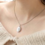 Henkilökohtainen 2 Valokuvat Oval Locket kaulakoru kaiverrettu teksti äitienpäivä syntymäpäivä korut lahja naisille