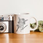 Tasse à Café Personnalisée avec 1-10 Noms et Fleurs de Naissance Mug Céramique de Bouquet Cadeau Anniversaire Fête pour Femme