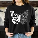 Personlig halv fjäril halv födelseblomma skjorta present till mamma eller mormor