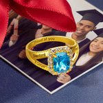 Anello quadrato personalizzato con zircone e testo inciso Regalo di completamento per i laureati della classe 2025