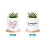 Maceta personalizada con los nombres de los miembros de la familia en forma de corazón para la abuela y la madre