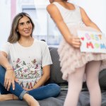 T-Shirt Sweatshirt Personnalisé avec 1-20 Papillons et Noms Cadeau Familial de Fête Anniversaire pour Grand-Mère