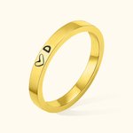 Personlig hjärtformad initialring för henne present