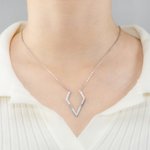 Collier Gravé Personnalisé avec Texte Optionnel Porte-Bague pour Médecin Chirurgien