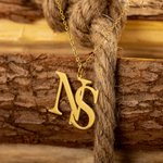 Personalisierte Schicke Namenskette mit Zwei Initialen Doppelbuchstaben Halskette Geschenk für Mutter Damen Mädchen zur Hochzeit Geburtstag