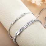 Bracelet en Acier Inoxydable Bijoux de Couple Personnalisés avec Texte Gravé Cadeau Anniversaire Saint-Valentin pour Amis Amoureux Couple