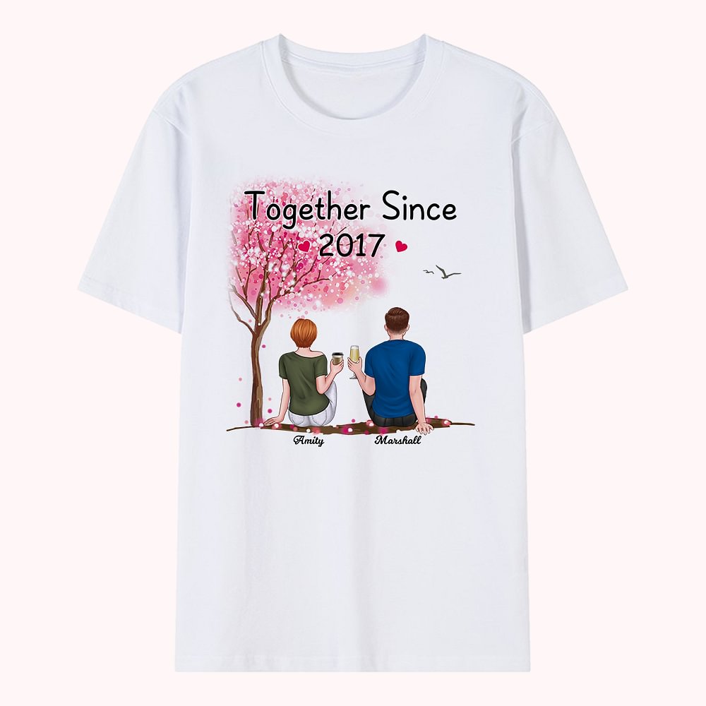 T-shirt personnalisé d'anniversaire de couple d'amoureux ensemble