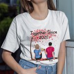 Maglietta personalizzata Last Forever Beautiful Love Cozy Couple T-shirt San Valentino Basic Unisex