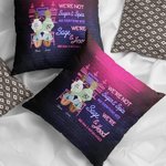 Gepersonaliseerd We're Sage and Hood Besties Best Friends at Bar Kussenhoes Vriendschap Cadeau Slaapkamer Decor