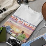 Personalisiertes Paar-Strandurlaub, das immer noch stark ist, T-Shirt für Ehepartner, Verlobte, Verlobte, frisch vermähltes Geschenk