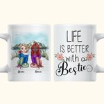 La vie est meilleure personnalisée avec une tasse en céramique blanche Bestie Mountain Lake View Cadeaux Bestie pour femme pour le bureau et la maison