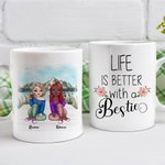 La vie est meilleure personnalisée avec une tasse en céramique blanche Bestie Mountain Lake View Cadeaux Bestie pour femme pour le bureau et la maison