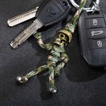 Colgante personalizado de calavera gótica Llavero trenzado hecho a mano con nombre grabado Cumpleaños Halloween Regalo para hombre