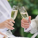 Personliga lasergraverade herr och fru brud och brudgum champagneglas skålflöten uppsättning av 2 bröllopsgåvor bröllop minnesmärken