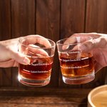 Personalisiertes 295ml Whisky Glas mit Lustiger Fülllinie und Namen Gravur Vatertag Jahrestag Geschenk für Freund Papa Ehemann