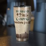 Personlig man och fru Campingpartners för livet 30oz böjd tumbler Jubileum Födelsedagspresent för campingpar