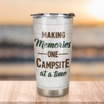 Personalisierte Making Memories Together Camping Paar 20oz Becher für heiße und kalte Getränke Besonderes Geschenk für Verliebte Paar