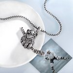 Ciondolo personalizzato del guanto da hockey Collana di hockey su ghiaccio Regalo per gli amanti dello sport Giocatore di hockey