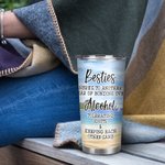 Henkilökohtainen Bestie Ystävyys sietää idiootit ja pitää toisiaan järjissään 20oz Tumbler Bestie lahja