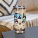 Cadeau d'anniversaire personnalisé pour un couple, assis près du feu de camp et buvant 20oz Tumbler Birthday Birthday Present Anniversary Gift for Cou