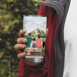 Personalisierte Familie Abenteuer ist da draußen finden wir es Camping Zitate 20oz Tumbler Urlaub für den täglichen Gebrauch Familie Geburtstag Gesche