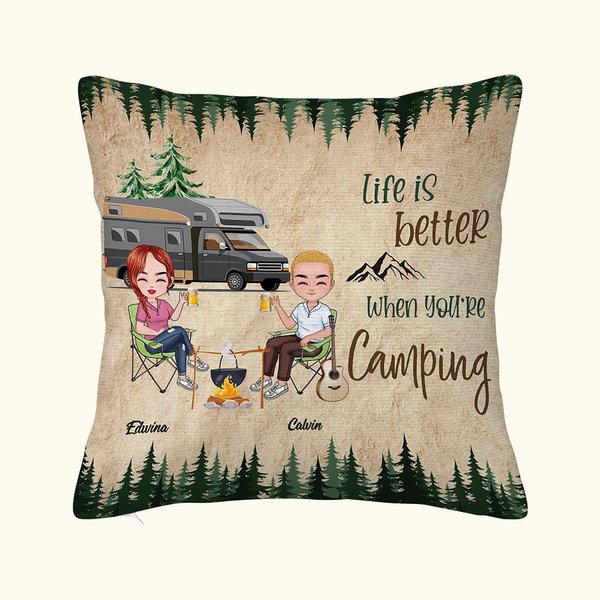 Henkilökohtainen Life Is Better When You're Camping Throw Pillow Cover Syntymäpäivä Anniversary Gift for Camping Couple Lover Sofa Decor
