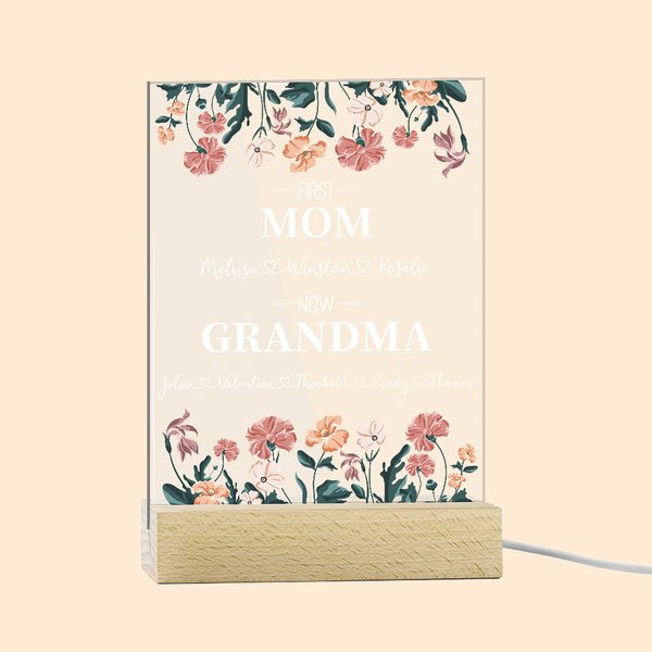 Gepersonaliseerd Vintage Flora LED Nachtlampje met Houten Voet en Kindernamen Verjaardag Moederdag Cadeau voor Nieuwe Moeder Oma