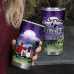 Personlig äventyrscampingfamilj med husdjur 20oz dricksglas för varma och kalla drycker