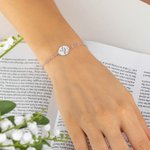 Bracelet de fleurs de naissance en argent sterling personnalisé avec nom gravé Cadeau pour sa femme, sa mère, sa grand-mère et sa petite amie